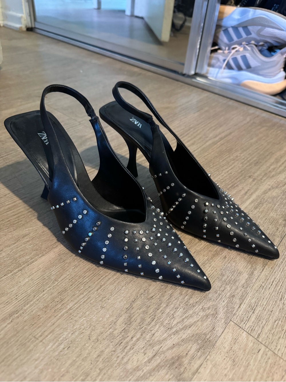 Zara Black Studded Slingback Pointed-Toe Heels sz 40